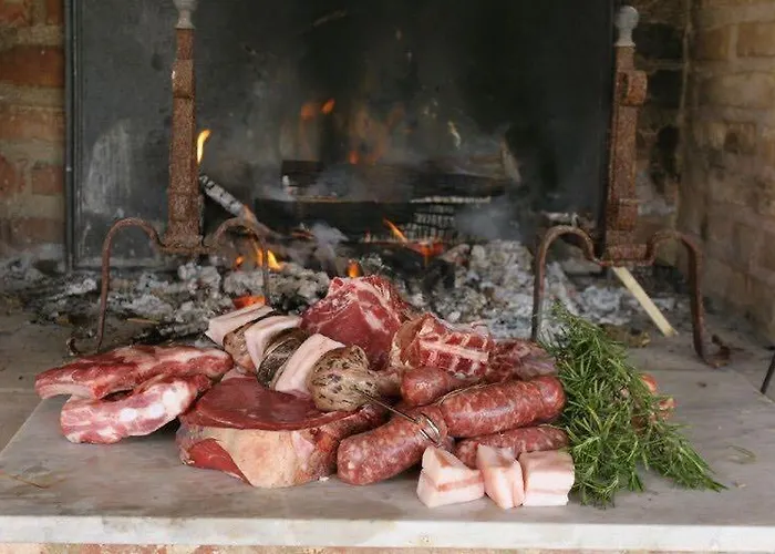 Podere La Ceppa1 Апарт-отель