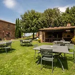 Podere La Ceppa1 Lägenhetshotell